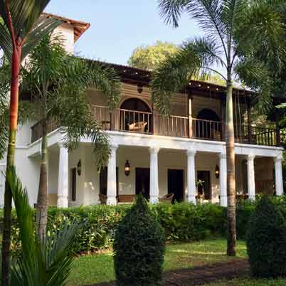 villa jardim exterior front